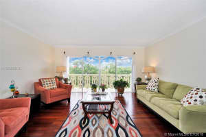 800 NE 195th St, Miami, FL 33179, Sold 09/21/18