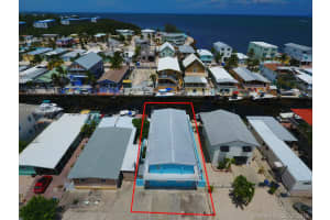 225 Burgundy Dr, Tavernier, FL 33070, Sold 10/25/18