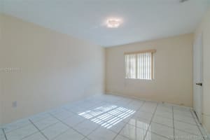 18393 NW 76th Path, Hialeah, FL 33015, Sold 09/04/18