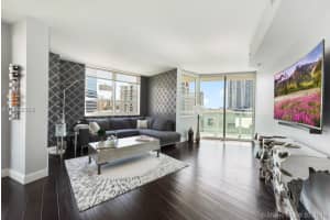 350 SE 2nd St, Fort Lauderdale, FL 33301, Sold 06/10/19