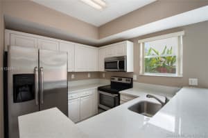 5245 NW 112th Ave, Doral, FL 33178, Sold 09/13/18