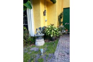 789 NE 195th St, Miami, FL 33179, Sold 09/14/18