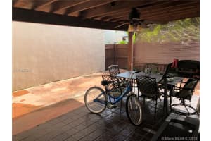 485 NW 98th Ct, Miami, FL 33172, Sold 10/30/18