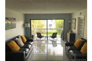 10253 NW 9th St Cir, Miami, FL 33172, Sold 10/31/18