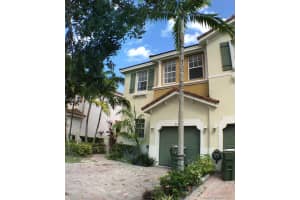2108 NE 3rd Ct, Homestead, FL 33033, Sold 10/24/18