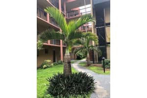 5490 W 21st Ct, Hialeah, FL 33016, Sold 08/17/18