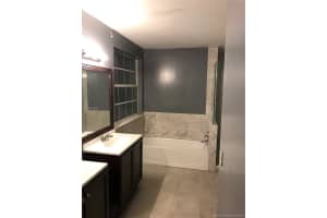 10760 SW 11th Dr, Davie, FL 33324, Sold 10/22/18
