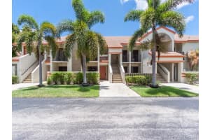 5581 Courtyard Dr, Margate, FL 33063, Sold 12/27/18