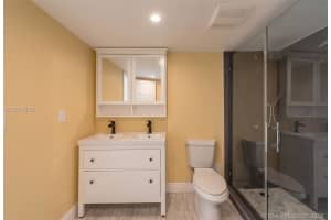 5313 Collins Ave, Miami, FL 33140, Sold 08/29/18