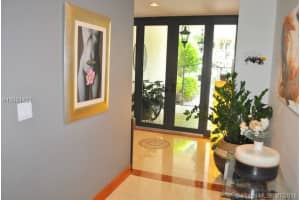 6148 Paradise Point Dr, Palmetto Bay, FL 33157, Sold 06/28/19