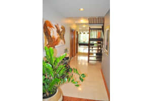 6148 Paradise Point Dr, Palmetto Bay, FL 33157, Sold 06/28/19