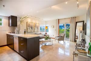 360 Collins Ave, Miami Beach, FL 33139, Sold 10/31/18