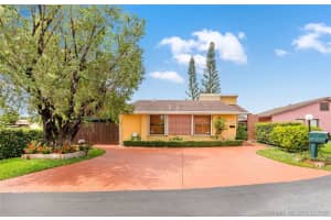 11436 SW 34th Ln, Miami, FL 33165, Sold 08/31/18