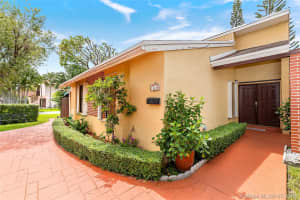 11436 SW 34th Ln, Miami, FL 33165, Sold 08/31/18