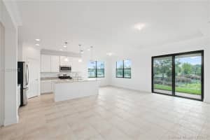 2942 SE 3rd St, Homestead, FL 33033, Sold 02/28/19