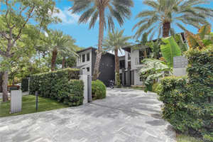 350 Island Dr, Key Biscayne, FL 33149, Sold 02/28/19