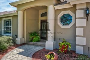 8153 SW Yachtsmans Dr, Stuart, FL 34997, Sold 08/31/18