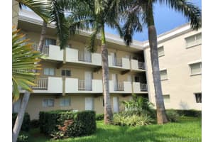 7725 N Kendall Dr A223, Miami, FL 33156, Sold 08/30/18