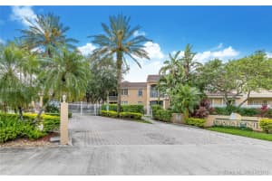 14601 Balgowan Rd, Hialeah, FL 33016, Sold 11/16/18