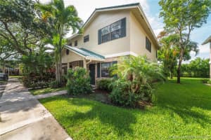 472 Westree Ln, Plantation, FL 33324, Sold 08/30/18