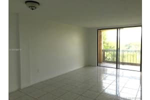 9460 Fontainebleau Blvd, Miami, FL 33172, Sold 09/10/18