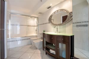 2401 Collins Ave, Miami Beach, FL 33140, Sold 11/30/18