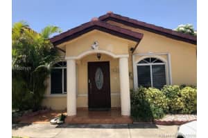 18942 NW 86th Ct, Hialeah, FL 33015, Sold 09/21/18