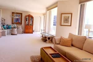 20191 E Country Club Dr, Miami, FL 33180, Sold 09/27/19
