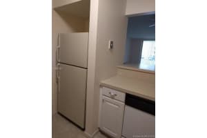 6980 NW 186th St, Hialeah, FL 33015, Sold 08/30/18