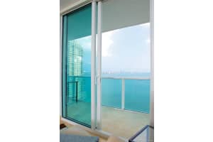 186 SE 12th Terrace, Miami, FL 33131, Sold 05/03/19