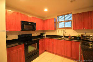 10885 NW 89th Terrace, Doral, FL 33178, Sold 10/15/18