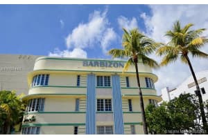 530 Ocean Dr, Miami Beach, FL 33139, Sold 10/03/18