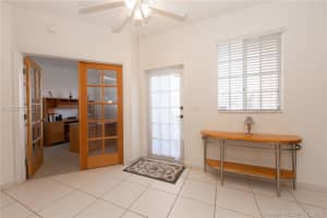 17415 NW 75th Pl, Hialeah, FL 33015, Sold 09/14/18