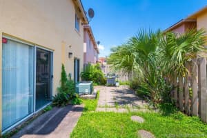 16239 SW 58th Ln, Miami, FL 33193, Sold 09/14/18