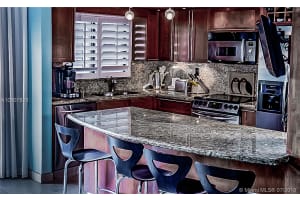 16533 NE 26th Pl, North Miami Beach, FL 33160, Sold 10/15/18