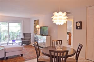 809 W Oakland Park Blvd APT J10, Wilton Manors, FL 33311, Sold 08/31/18