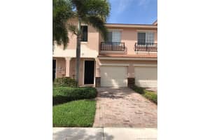 201 Las Brisas Cir, Weston, FL 33326, Sold 12/17/18
