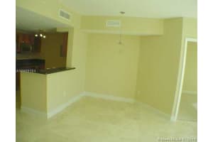 186 SE 12th Terrace, Miami, FL 33131, Sold 09/04/18