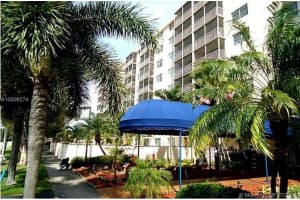 1251 NE 108th St, Miami, FL 33161, Sold 10/12/18