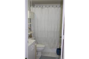 8019 Lake Dr, Doral, FL 33166, Sold 08/31/18