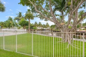 251 SE 6th Ave, Pompano Beach, FL 33060, Sold 08/24/18