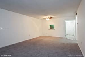 11905 NE 2nd Ave c405, North Miami, FL 33161, Sold 09/18/18