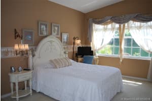 4964 SW 151st Ave, Davie, FL 33331, Sold 09/05/18