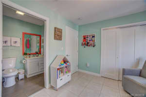 12620 NW 11th Terrace, Miami, FL 33182, Sold 09/10/18