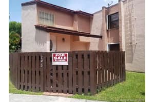 525 W Park Dr, Miami, FL 33172, Sold 09/27/18