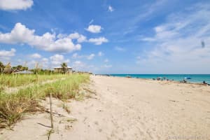 3792 NE Ocean Blvd, Jensen Beach, FL 34957, Sold 09/21/18