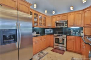 20340 NW 4 St, Pembroke Pines, FL 33029, Sold 10/16/18