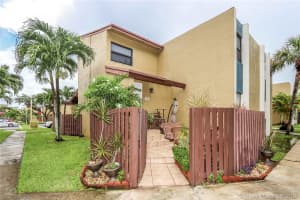 10221 Fontainebleau Blvd, Miami, FL 33172, Sold 10/22/18