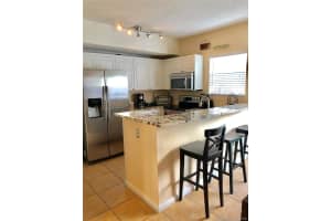 5275 NW 112th Ave, Doral, FL 33178, Sold 10/29/18