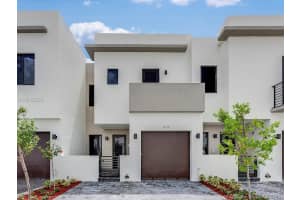 503 SW 91st Ave, Miami, FL 33174, Sold 12/07/18